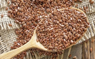 semi di lino per rimuovere i parassiti dal corpo